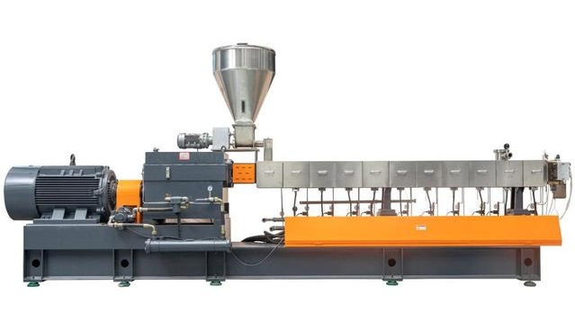 Precautions for long-term shutdown of injection molding machine